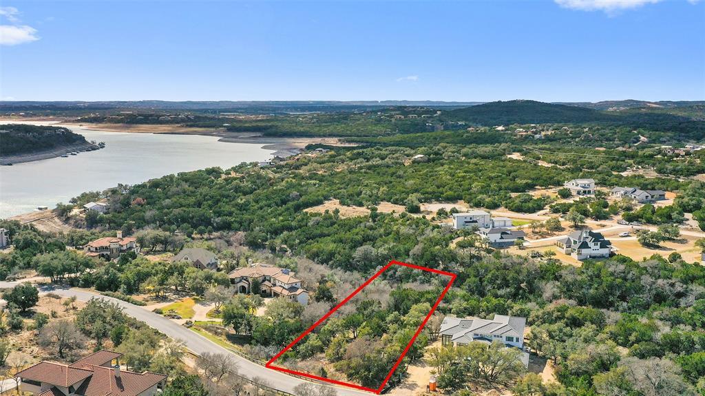 16912 Northlake Hills Dr, Jonestown, TX 78645 - photo 2