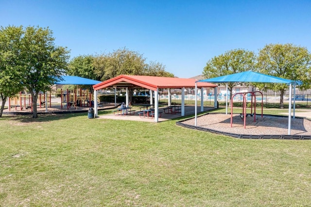 117 Easy St, Hutto, TX 78634 - view of property's community with a gazebo and a yard
