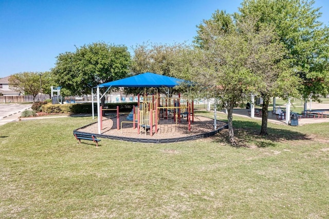117 Easy St, Hutto, TX 78634 - community play area featuring a lawn