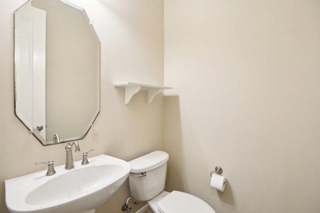 10504 Prezia Dr, Austin, TX 78733 - bathroom featuring a sink and toilet