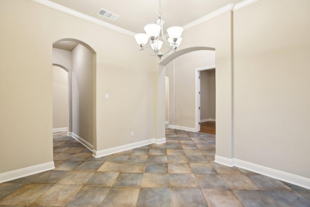 unfurnished room featuring a notable chandelier, arched walkways, baseboards, ornamental molding, and visible vents
