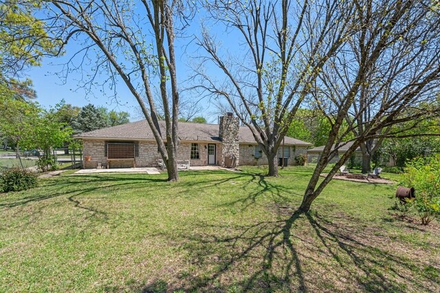 1604 Robb Ln, Round Rock, TX 78664 - view of yard with a patio