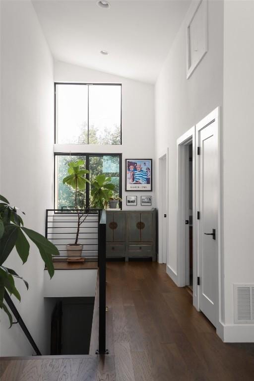 4420 Mount Vernon Dr Unit A, Austin, TX 78745 - hall featuring high vaulted ceiling