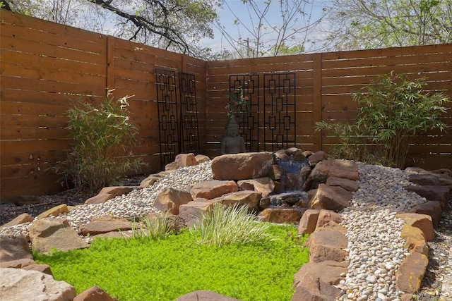 4420 Mount Vernon Dr Unit A, Austin, TX 78745 - view of yard