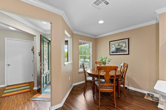 308 Hobby St, Georgetown, TX 78633 - dining area featuring wood finished floors, baseboards, ornamental molding, and recessed lighting