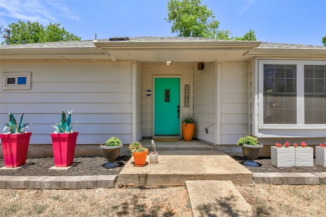 11708 Hornsby Dr, Austin, TX 78753 - entrance to property with roof with shingles