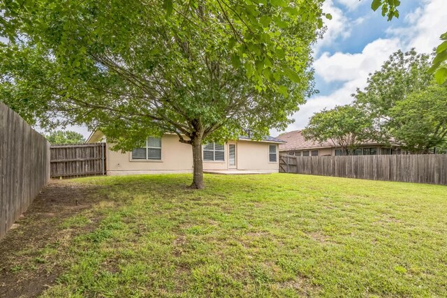 211 Warner Bnd, Hutto, TX 78634 - view of yard