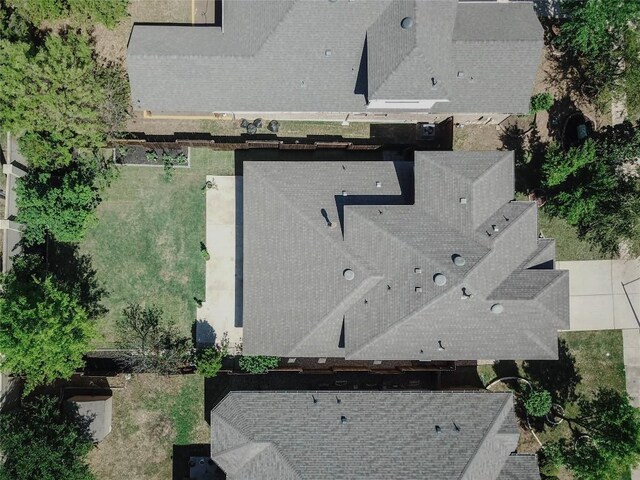 121 E Adelanta Pl, Round Rock, TX 78681 - photo 34