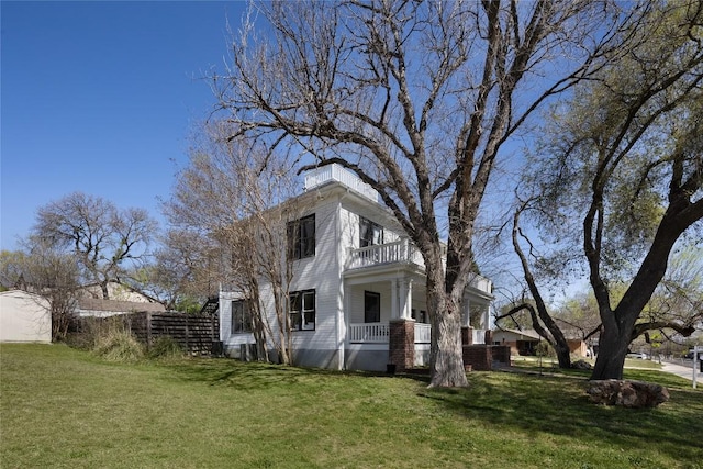 2124 Bluebonnet Ln, Austin, TX 78704 - view of side of home with a balcony and a porch