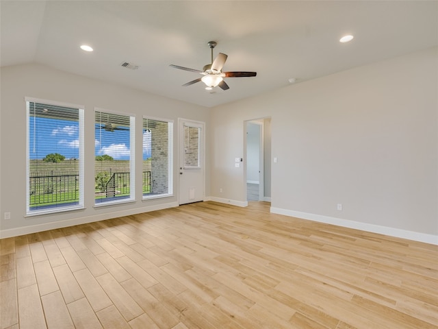 empty room featuring recessed lighting, light wood-style flooring, ceiling fan, baseboards, and visible vents