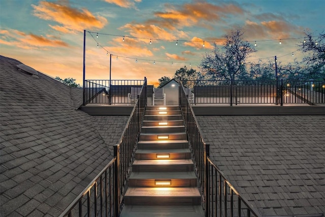 201 Mcconnell Dr, West Lake Hills, TX 78746 - view of stairs