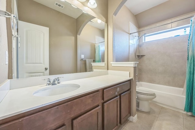 3505 Grail Hollows Rd, Pflugerville, TX 78660 - bathroom featuring tile patterned flooring, toilet, shower / bathtub combination with curtain, and vanity