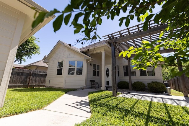 702 Silo St, San Marcos, TX 78666 - view of front of property featuring a pergola and a patio