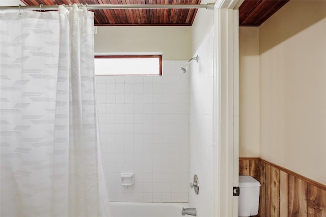 19 Deerfield Dr Unit 2, Wimberley, TX 78676 - full bath featuring wooden ceiling, shower / bath combination with curtain, and a wainscoted wall