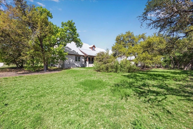 3204 Whitt Creek Trl, Leander, TX 78641 - view of green lawn