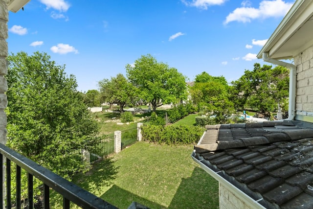 6 Dovedale Cv, The Hills, TX 78738 - view of yard