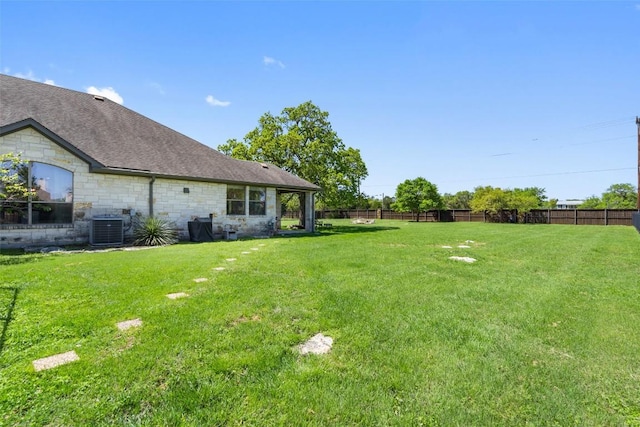 577 Shelf Rock Rd, Driftwood, TX 78619 - view of yard
