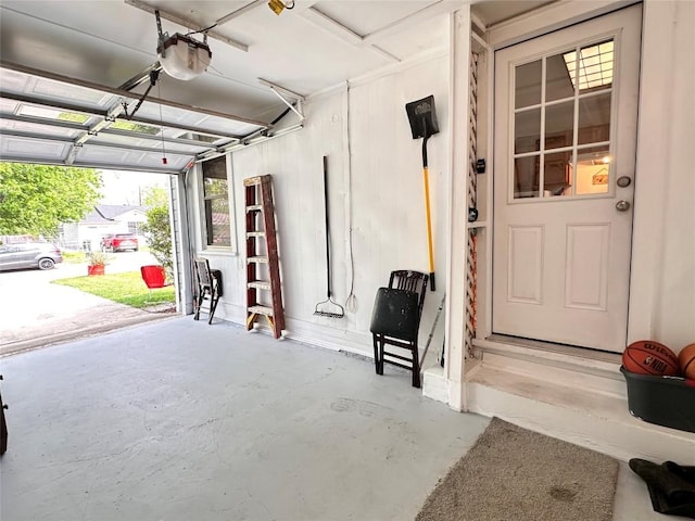 716 Barbara Dr, San Marcos, TX 78666 - view of garage