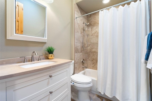 20000 Columbus Ln, Lago Vista, TX 78645 - full bath with vanity and shower / bathtub combination with curtain