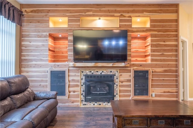 159 Klbj Rd, Smithville, TX 78957 - living room featuring wood finished floors and wooden walls