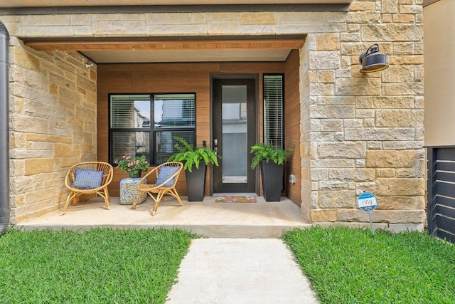 3901 Vantage Dr, Austin, TX 78731 - entrance to property featuring stone siding