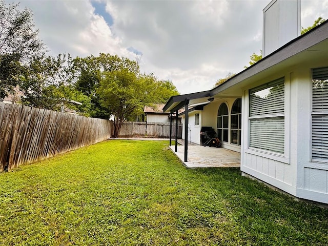 16903 Isle Of Man Rd, Pflugerville, TX 78660 - view of yard with a patio