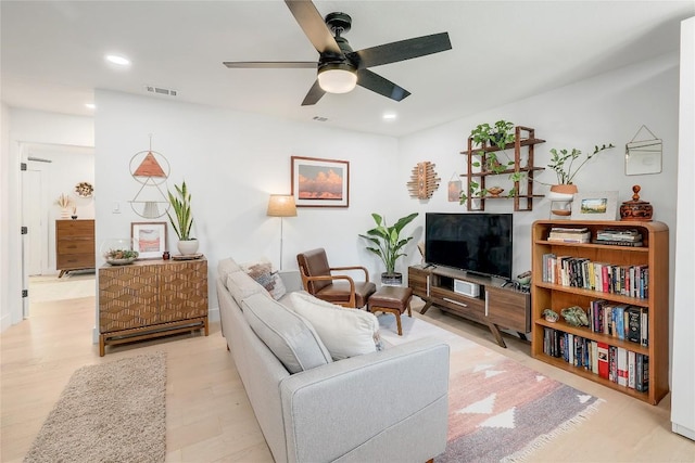 1616 Webberville Rd Unit A, Austin, TX 78721 - living area with recessed lighting, a ceiling fan, and light wood-style floors