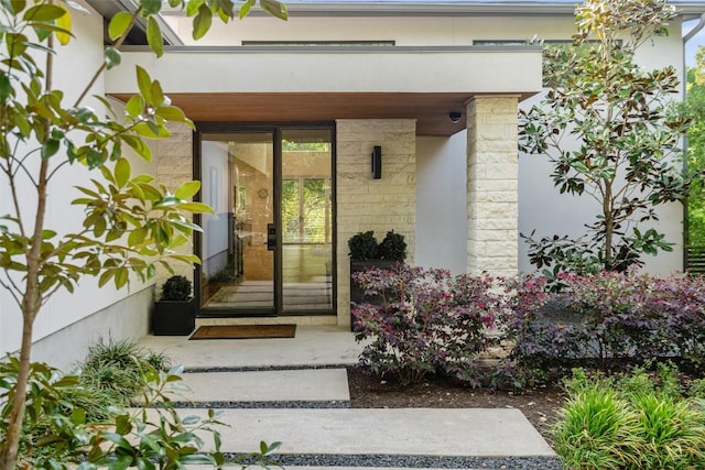 7 Rocky River Cv, West Lake Hills, TX 78746 - view of doorway to property