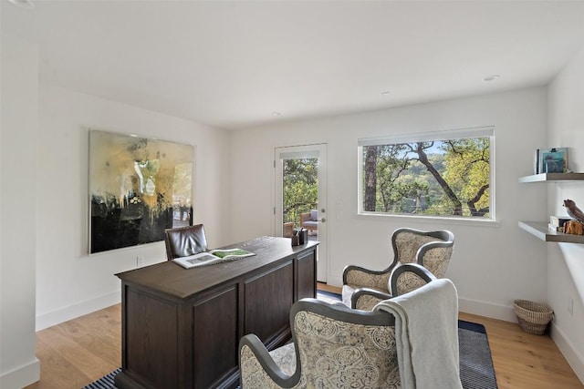 7 Rocky River Cv, West Lake Hills, TX 78746 - office area with light wood-style floors and baseboards