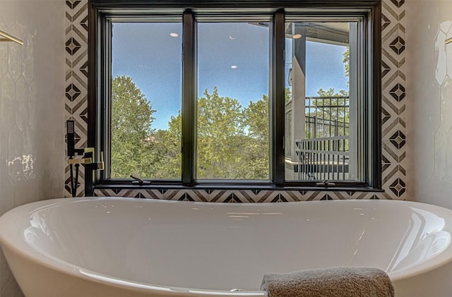 3502 Native Dancer Cv, Austin, TX 78746 - full bath with a soaking tub