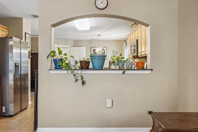 6220 Seville Dr, Austin, TX 78724 - welcome area with arched walkways and visible vents