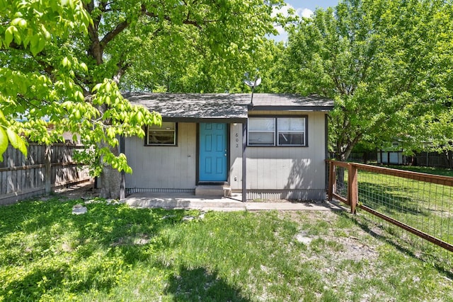 6902 Guadalupe St, Austin, TX 78752 - view of outdoor structure