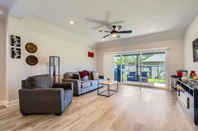 116 Angel Oak Way, San Marcos, TX 78666 - living room featuring light wood-style flooring, a ceiling fan, recessed lighting, and baseboards