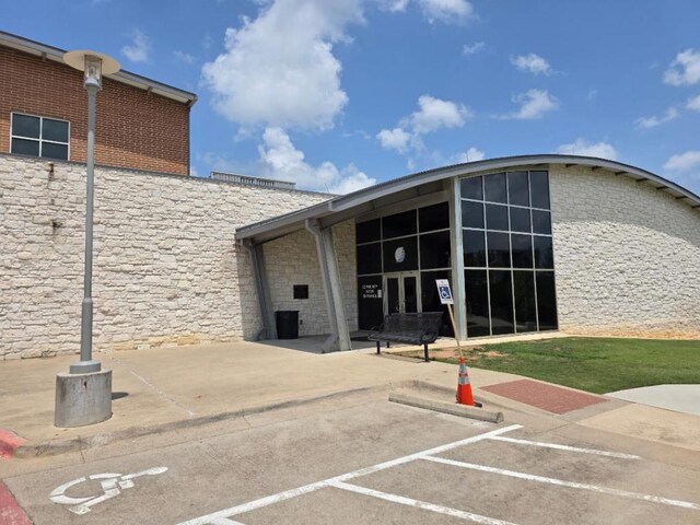 1012 Lost Pines Ln, Cedar Park, TX 78613 - view of building exterior featuring uncovered parking