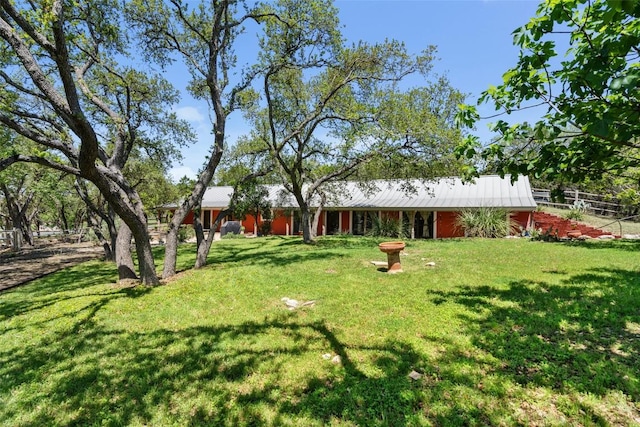 1005 Lisa Dr, Austin, TX 78733 - view of green lawn