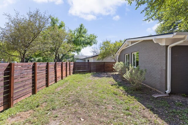 8604 Primrose Ln, Austin, TX 78757 - view of fenced backyard