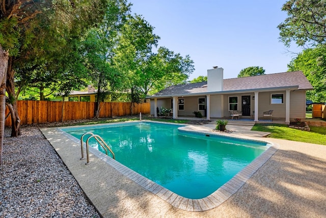 9005 Quail Creek Dr, Austin, TX 78758 - view of pool with a fenced backyard and a patio area