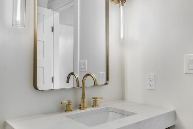 6304 Lost Horizon Dr, Austin, TX 78759 - bathroom view of vanity