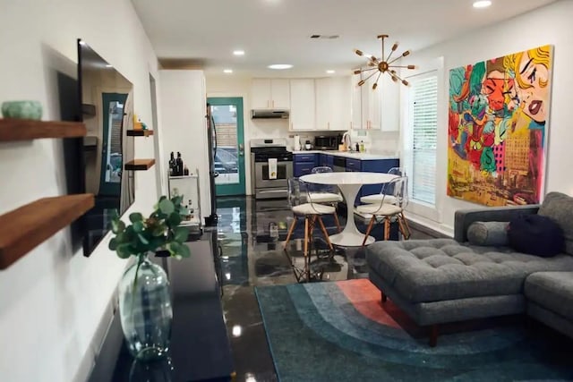 403 W Mary St, Austin, TX 78704 - living area featuring recessed lighting