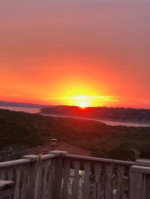 1530 Trailridge Dr, Canyon Lake, TX 78133 - view of mountain background