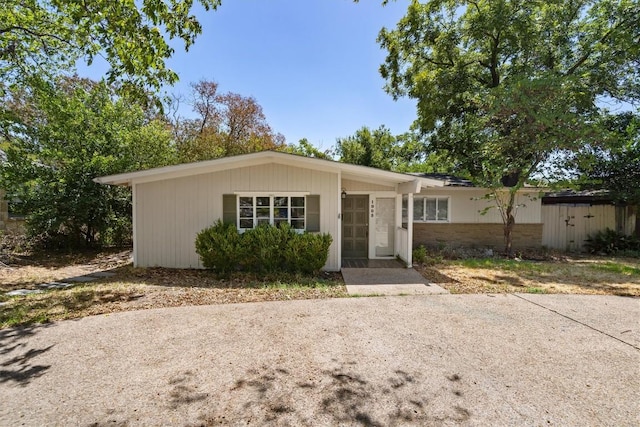 1905 Robinhood Trl, Austin, TX 78703 - view of single story home