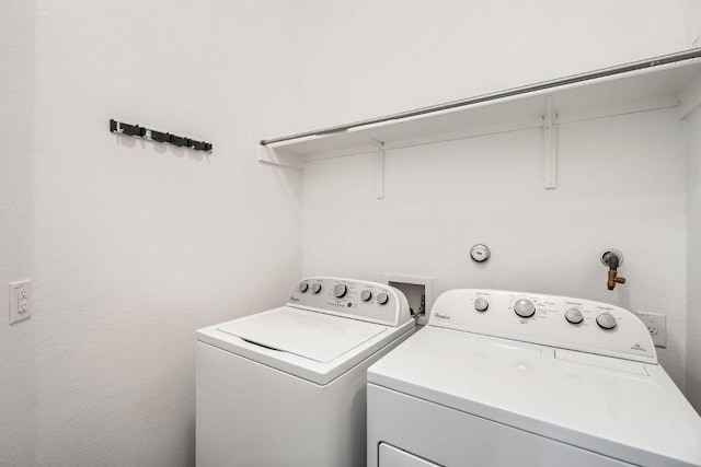 2013 Garretts Way, Manchaca, TX 78652 - washroom featuring washing machine and dryer
