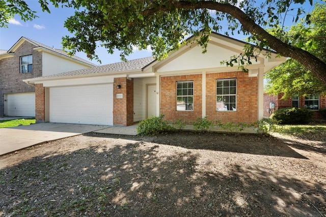 18513 Silent Water Way, Pflugerville, TX 78660 - photo 40