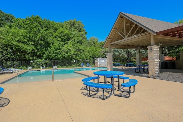 1114 Sussex Pl, Round Rock, TX 78665 - community pool with a gazebo and a patio