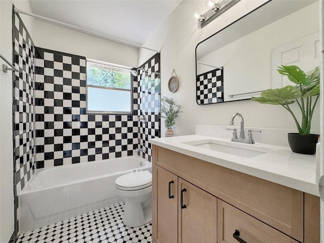 5306 Wellington Dr, Austin, TX 78723 - bathroom with vanity and bathtub / shower combination