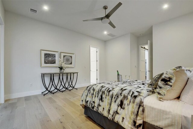 5001 Shoal Creek Blvd, Austin, TX 78756 - bedroom featuring light wood-style flooring, recessed lighting, and ceiling fan