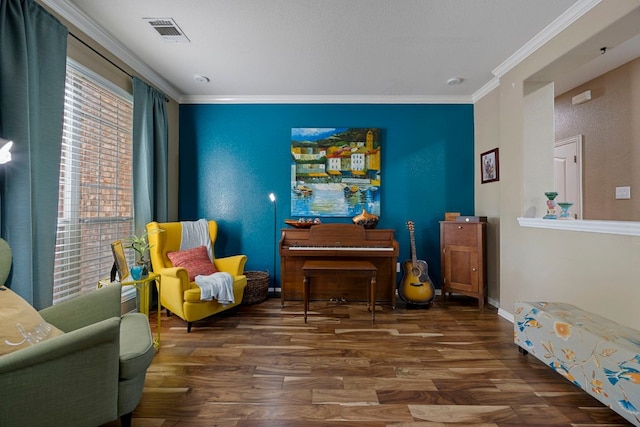 20300 Wayzata Ct, Pflugerville, TX 78660 - living area featuring wood finished floors and crown molding
