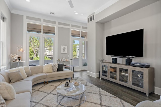 1015 Juniper St, Austin, TX 78702 - living room featuring visible vents, wood finished floors, a ceiling fan, and recessed lighting