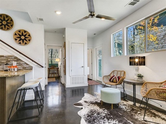 1302 Delano St Unit B, Austin, TX 78721 - photo 3