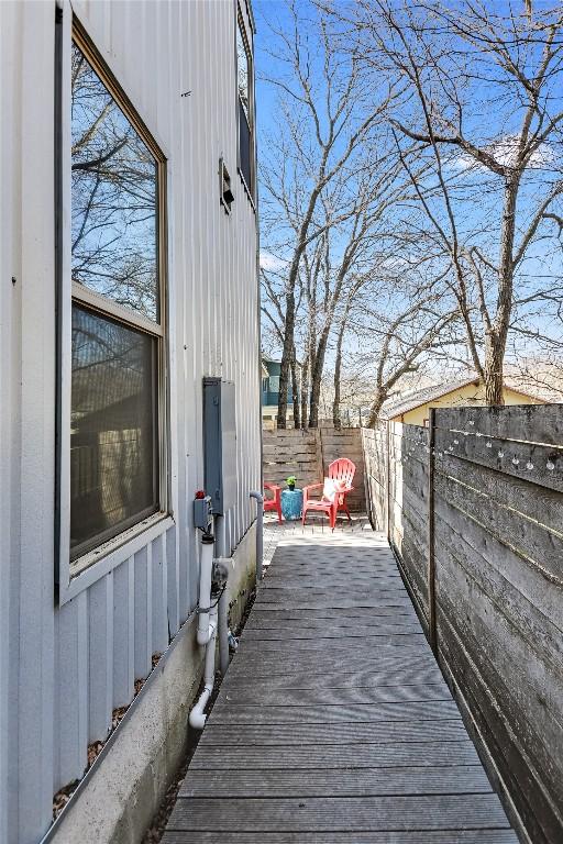 1302 Delano St Unit B, Austin, TX 78721 - photo 17